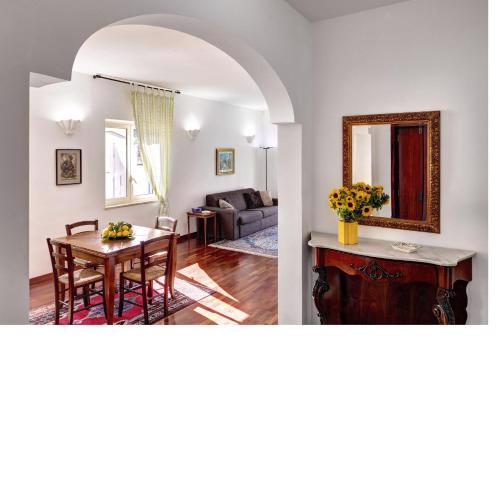Sound Of The Sun Apartment