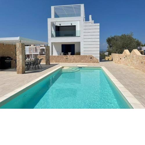 Souvala /Aegina. Excellent location Luxury villa.