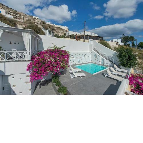 Spacious 3-Bed Villa with private pool in Pyrgos