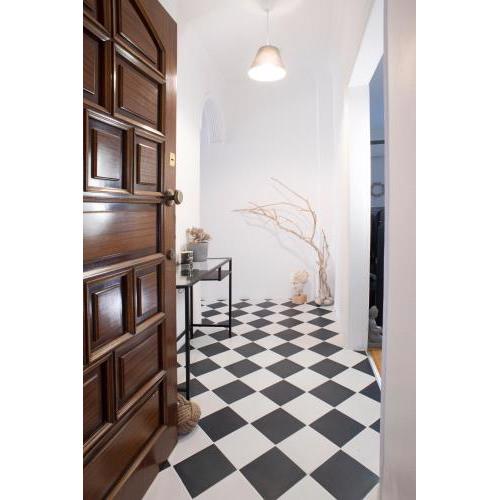 Spacious 82 m2 Two Bedroom classy apartment near City Center