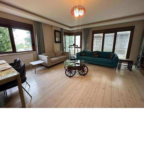 Spacious and comfort flat in Nişantaşı