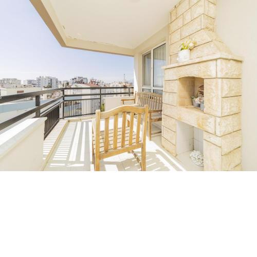 Spacious and Gorgeus Flat in Antalya