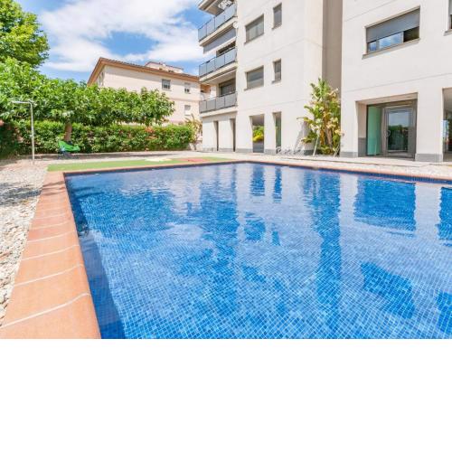 Spacious Apartment in Bon Relax with Swimming Pool