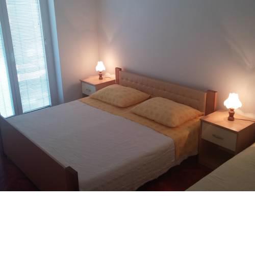 Spacious Apartment in Pag Dalmatia, Crotia