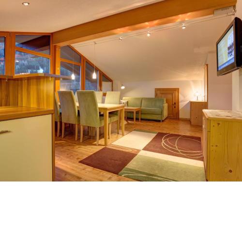 Spacious Apartment in Sankt Anton am Arlberg with Balcony