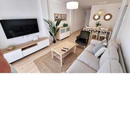 Spacious Beachfront Apartment