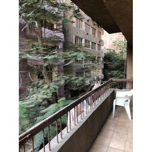 Spacious calm apartment in Maadi