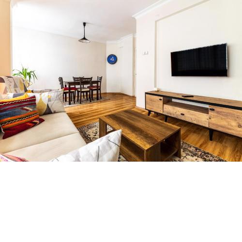 Spacious Flat 10 min to Dolmabahce Palace
