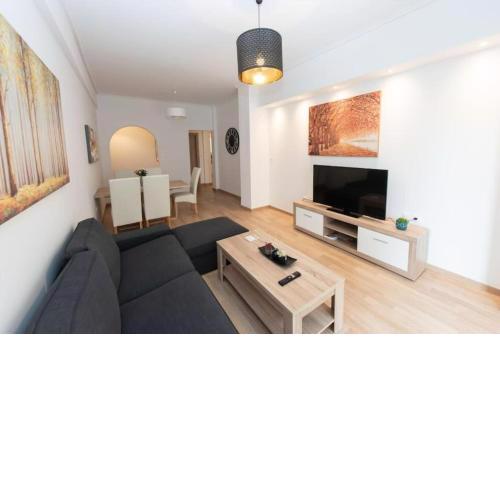 Spacious flat 10min from subway stations (BODA_B3)