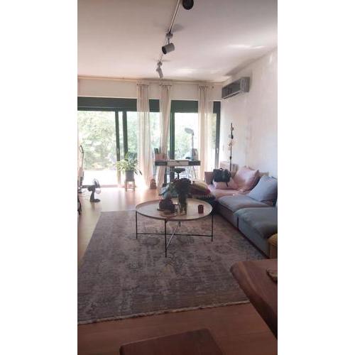 Spacious Groundfloor Apartment