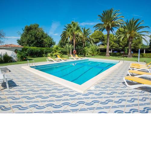 Spacious Holiday Home in Cambrils with Shared Swimming Pool
