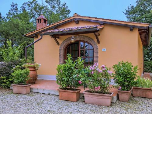 Spacious Holiday Home in Terranuova Bracciolini with Pool