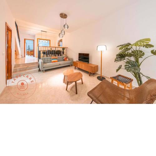 Spacious home with lovely garden