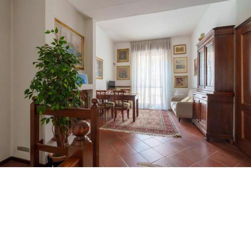 Spacious house almost in the center of Milan