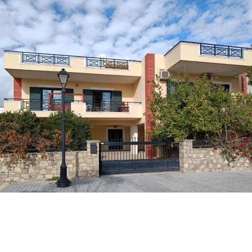 Spacious House in a Quiet Neighbourhood