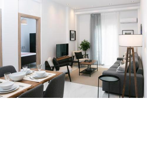 Spacious Luminous Central