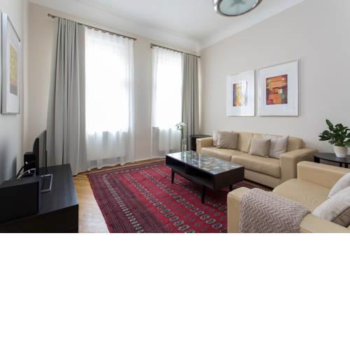 Spacious NEW apartment in Old Town
