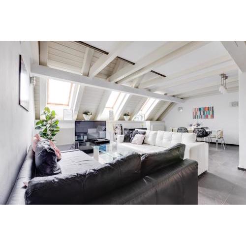Spacious stylish attic in the heart of the center