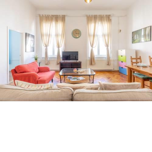 SPACIOUS SYNAGOGUE APARTMENT ( BEST LOCATION)