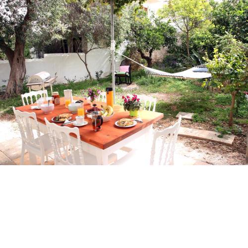 Spacious townhouse close to Chania center