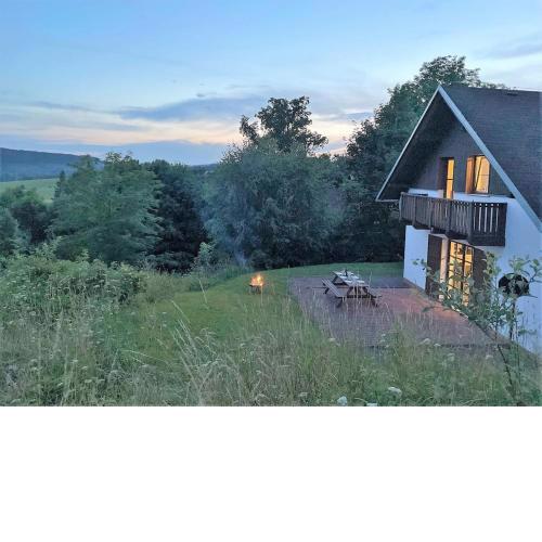 Spacious villa in Krkonoše Mountains with hot tub
