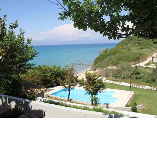 Spacious Villa on Sea in Corfu