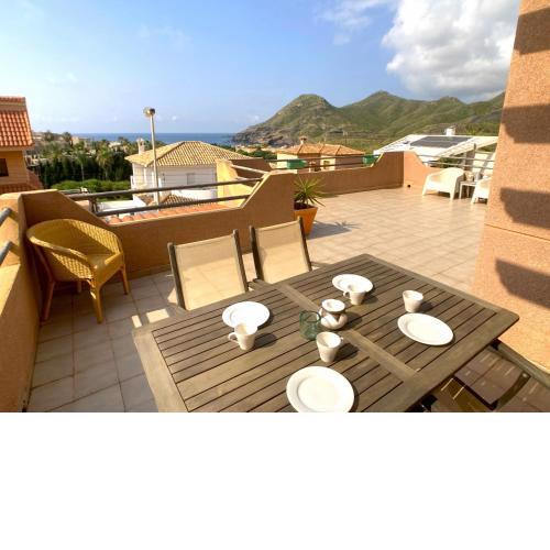 Spanish Connection - Cala Reona