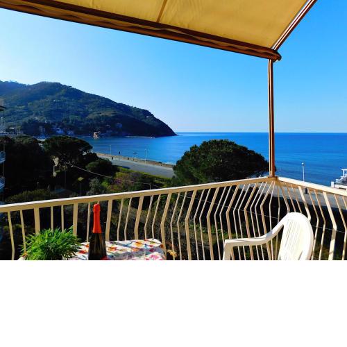 Spazioso appartamento Vista Mare