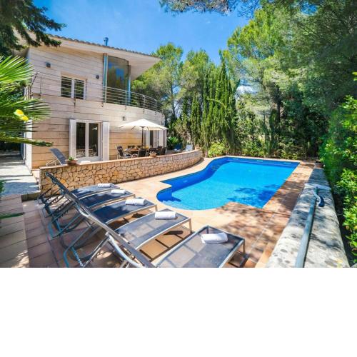 Spectacular Holiday Home in Alcudia with Private Pool