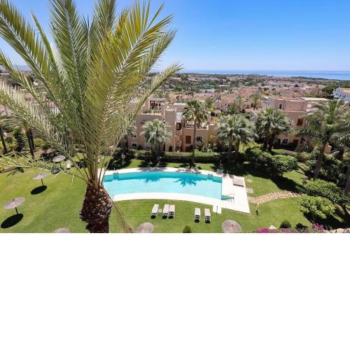 Spectacular luxury penthouse with best views ever