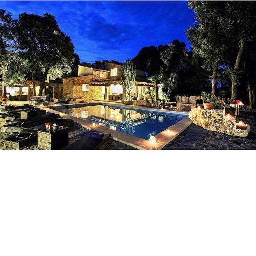 Spectacular newly renovated villa in Pollensa Special Prices Car Hire for our guests