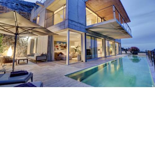 Spectacular Pollensa House Desirable Location Corazon de Piedra SeaViews La Font