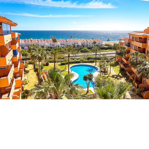 Spectacular Sea View apartment between Estepona and Sotogrande