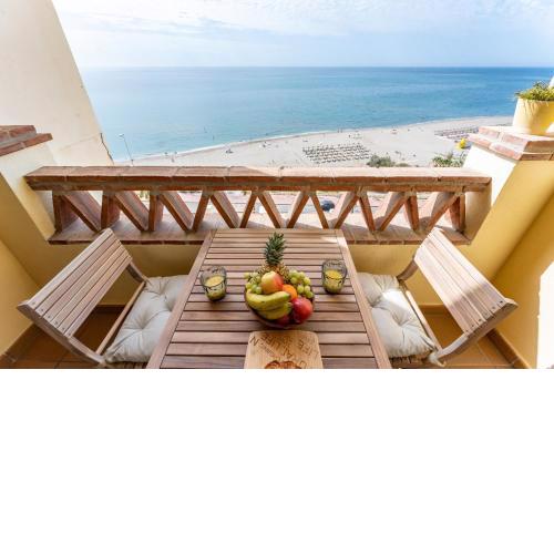 Spectacular Sea views parking and pool