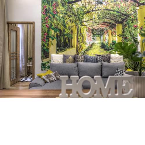 Splendid Central Home
