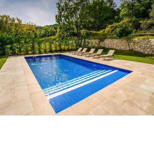 Splendid Cottage in Vallcebre with Private Swimming Pool