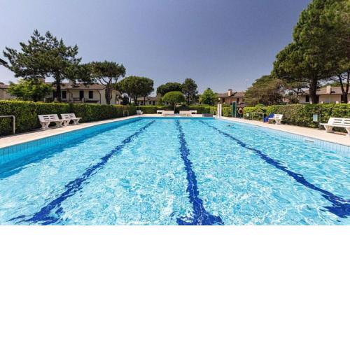 Splendid terraced villa with 6 beds by Beahost Rentals