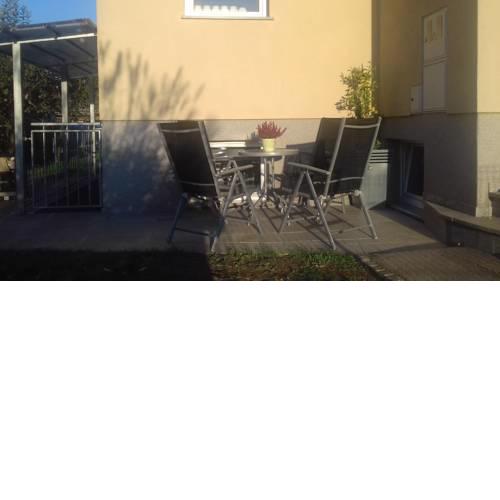 SPRING APT with garden and secure parking + FREE bikes