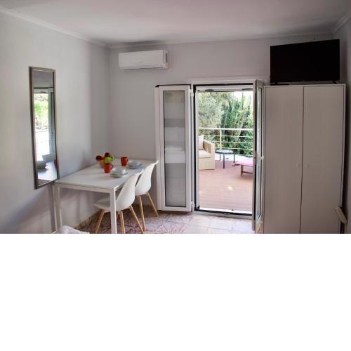 "Spyros" 1-Room Apartment - Simple, cozy, close to the beach
