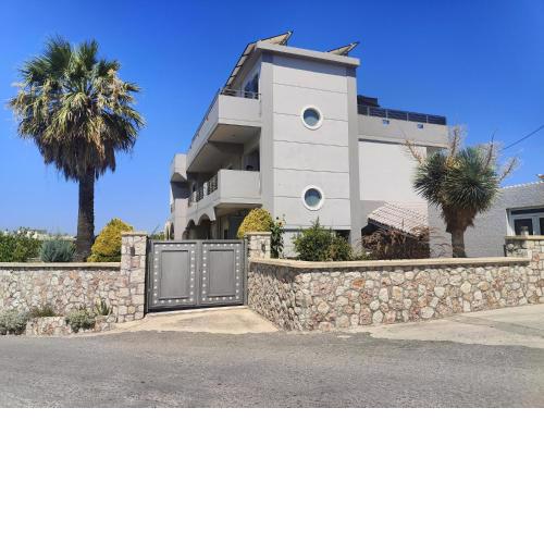 Stamatina's Properties in Pastida