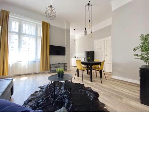 Standard Apartment by Hi5 - 2 bedroom suite in the center