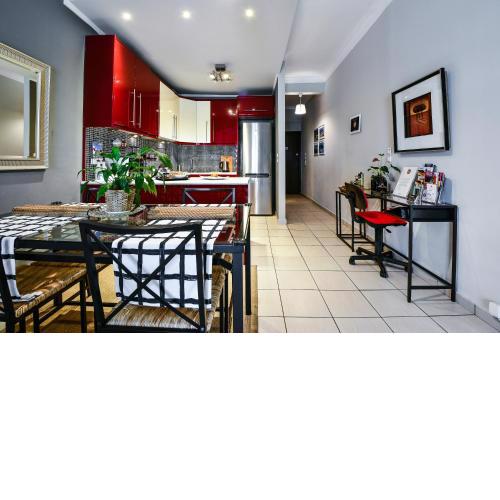 Star Acropolis Apartment