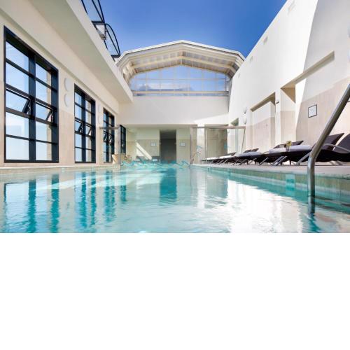 Starhotels Grand Milan