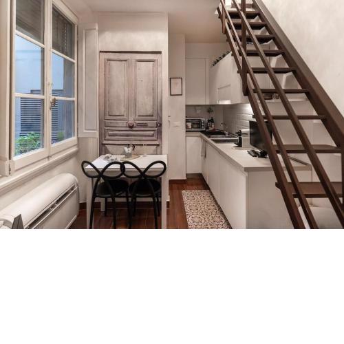 [Station - City Center] Studio Flat