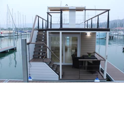 Stella blue Floating House