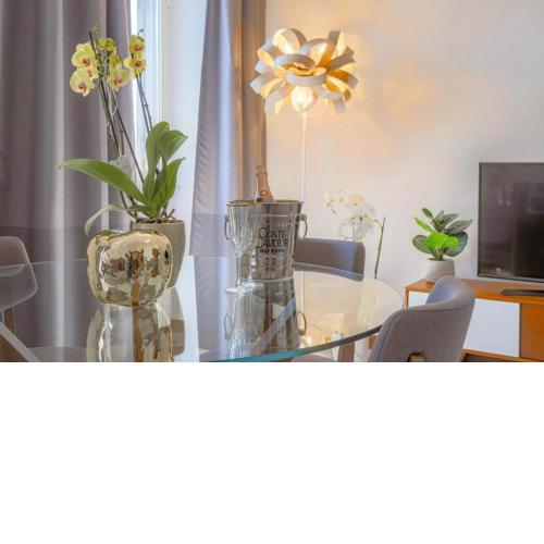 Stella Luxury House