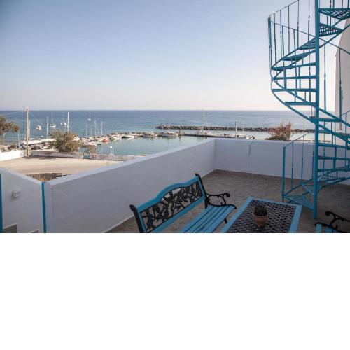 Stella's place, Vlichada