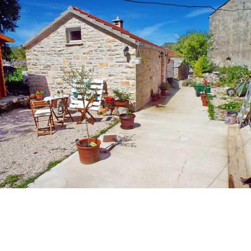 Stone House Harmony
