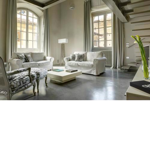 Strozzi Square Amazing House