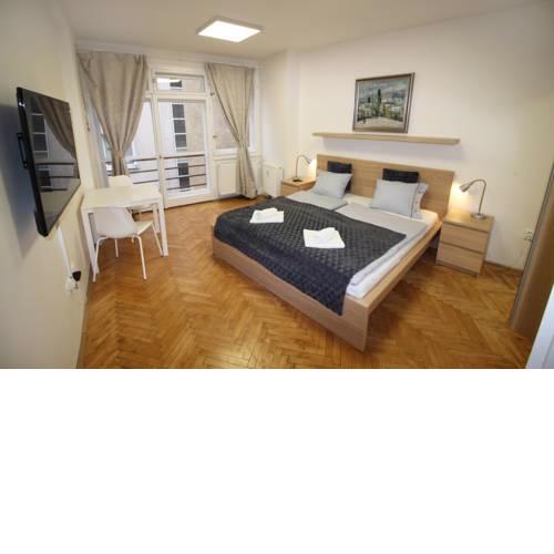 Studio Apartment Benediktska